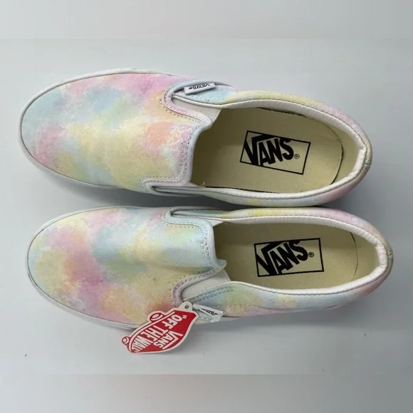 New Vans Multicolor Tie-Dye Slip-On Shoes - Picture 2 of 4